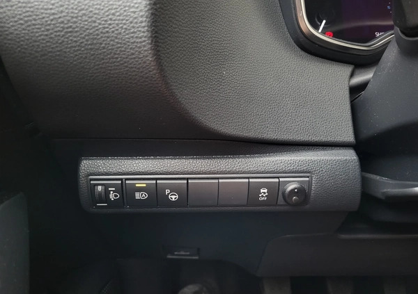 Toyota Corolla cena 64400 przebieg: 169000, rok produkcji 2019 z Szczytna małe 631